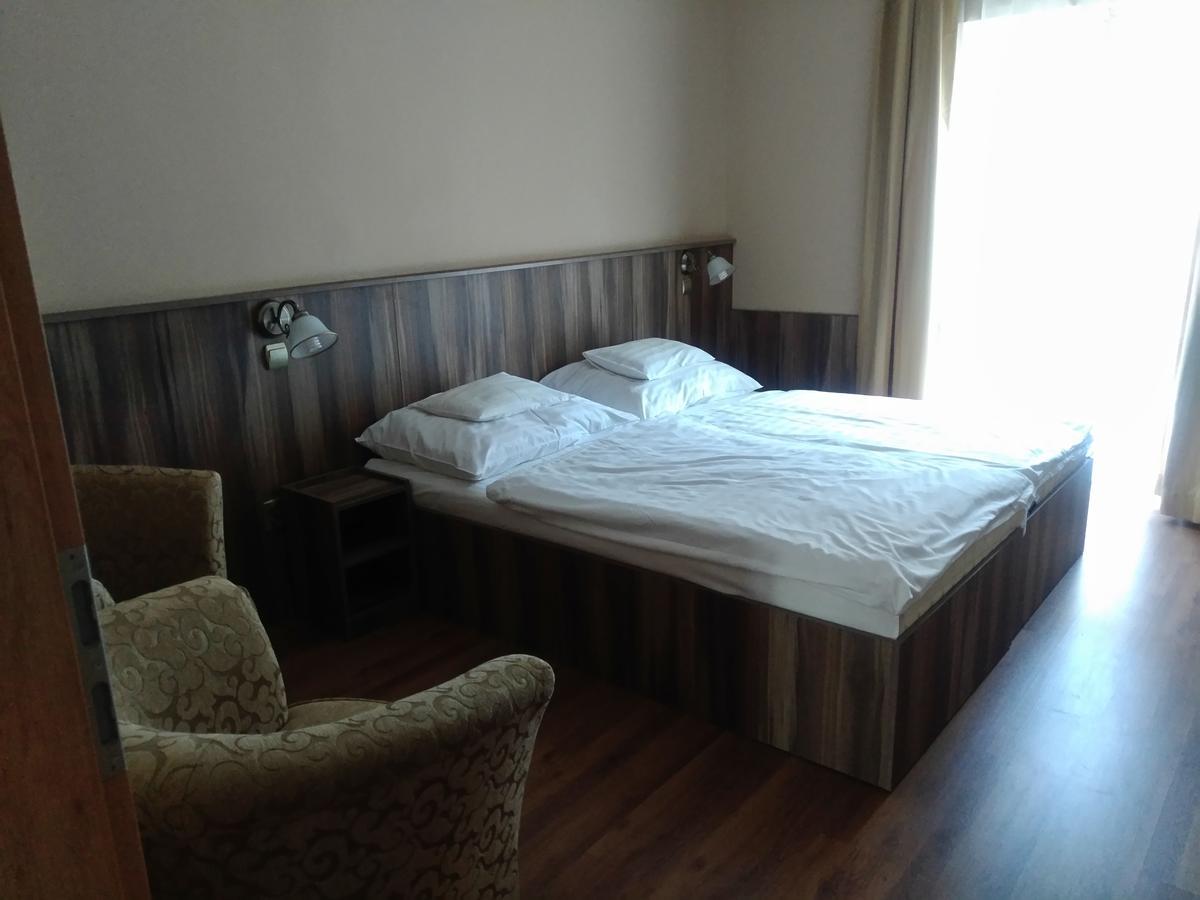 Siesta Club Hotel Harkány Zewnętrze zdjęcie