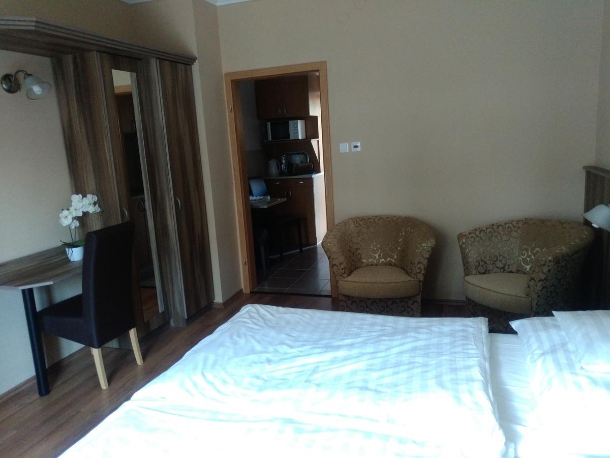 Siesta Club Hotel Harkány Zewnętrze zdjęcie